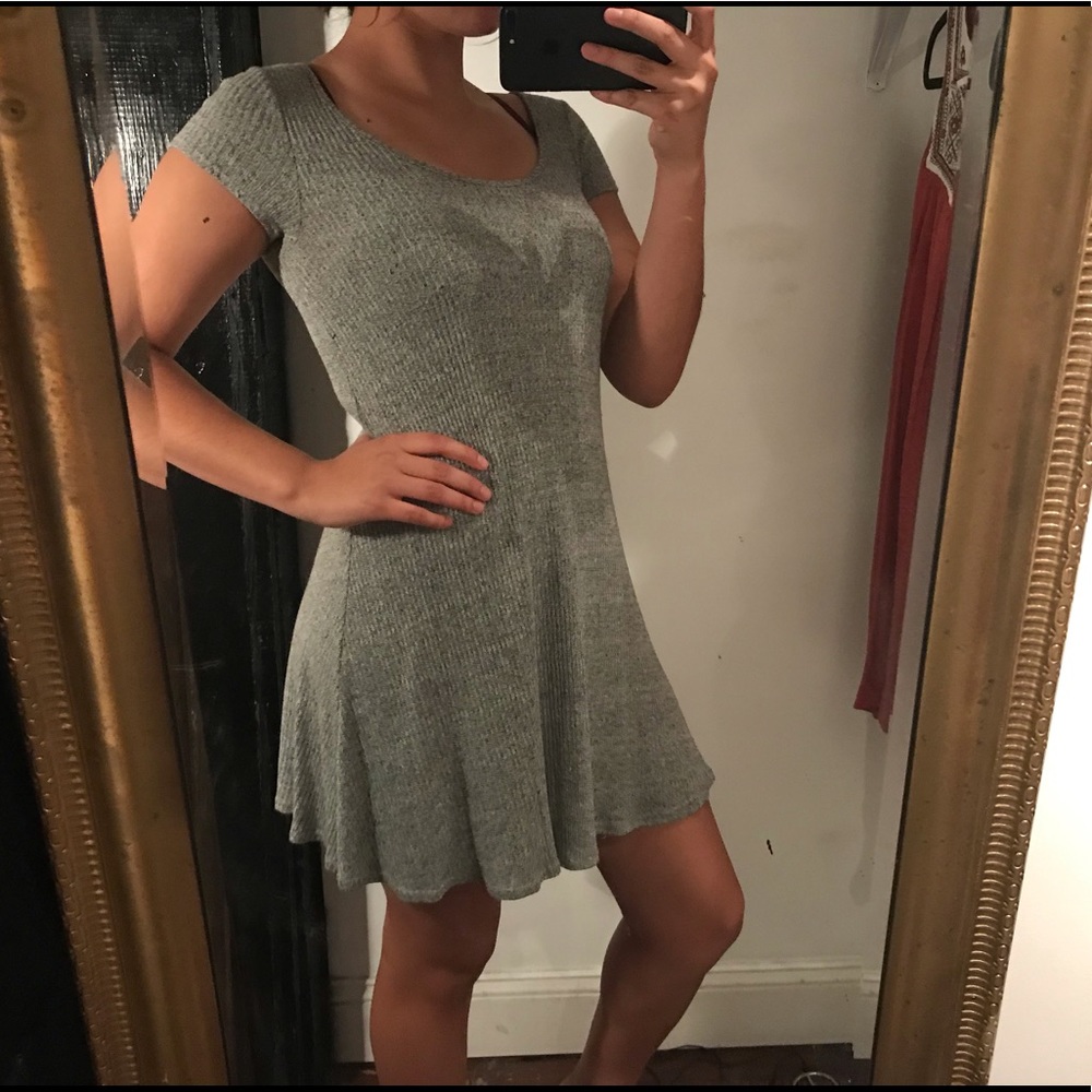 grey DRESS - Picture 2 of 8